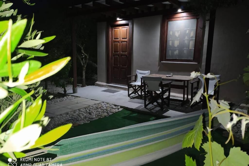 Raisin House Villa Koukounaria ภายนอก รูปภาพ